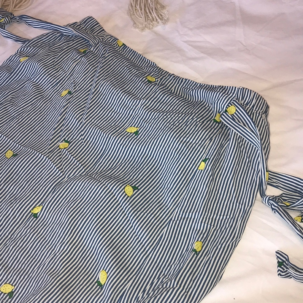 Gypsies & moondust adorable flowy top